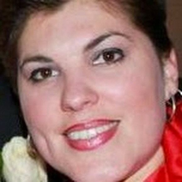 Meet your Posher, Yvette - Picture 1 of 1